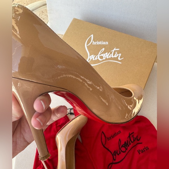 Christian Louboutin Simple Pump - Picture 8 of 12